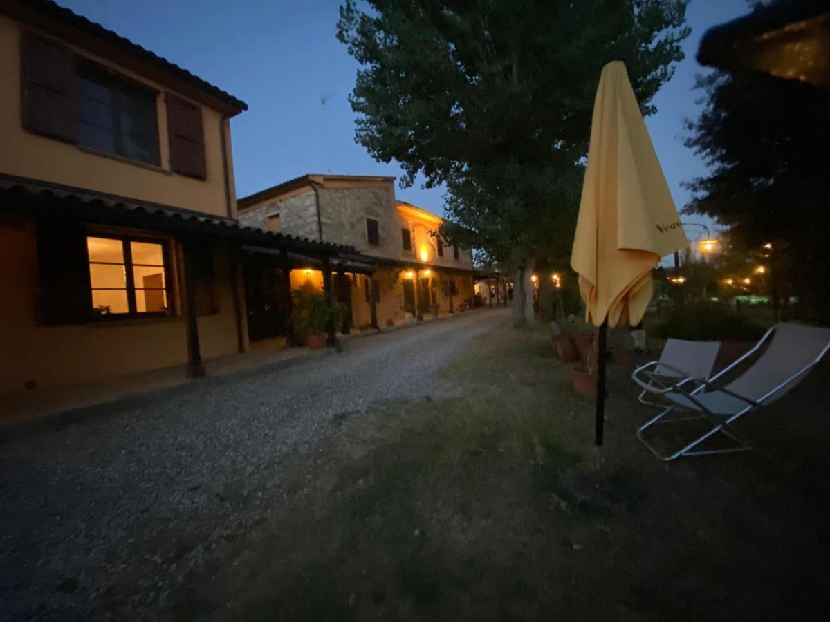 Podere Ripabianca ริปาร์เบลลา ภายนอก รูปภาพ